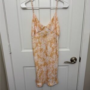 RESA Floral Mini Dress in Peach and White